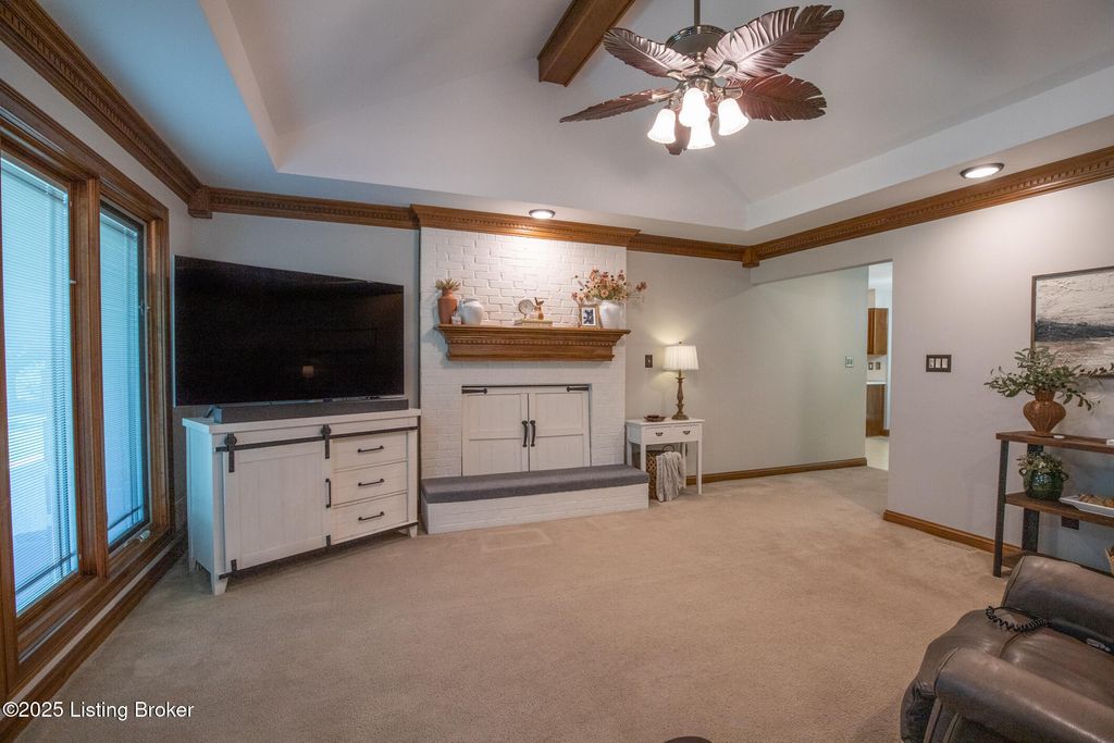 Photo of 12108 Valley Dr, Goshen, KY 40026 (MLS # 1699806)