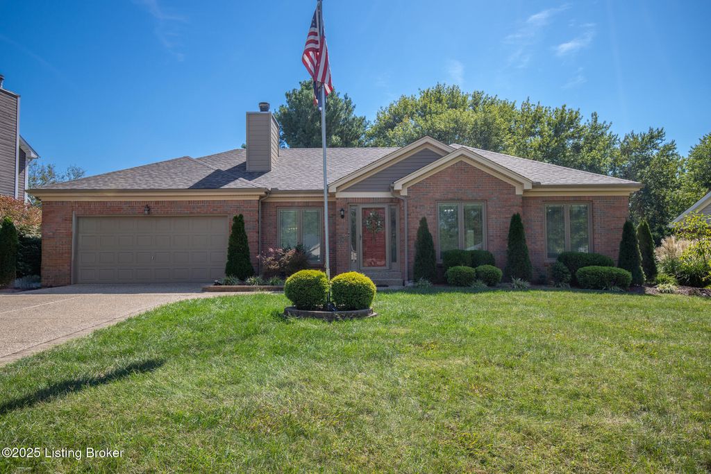 Photo of 12108 Valley Dr, Goshen, KY 40026 (MLS # 1699806)
