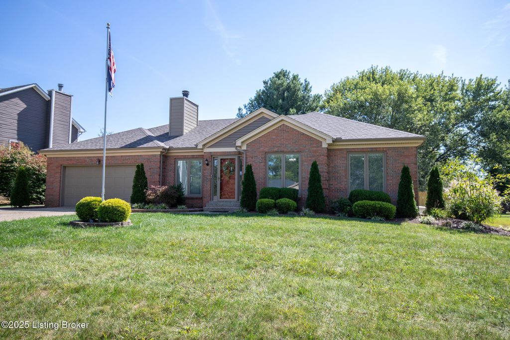 Photo of 12108 Valley Dr, Goshen, KY 40026 (MLS # 1699806)