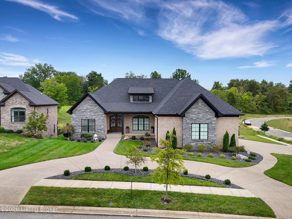 Photo of 13100 Dove Point Pl, Louisville, KY 40299 (MLS # 1730727)