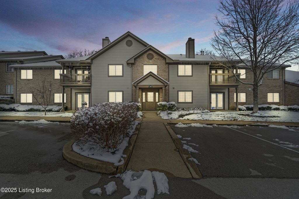 Photo of 1300 Autumn Sun Ct #103, Louisville, KY 40243 (MLS # 1705014)