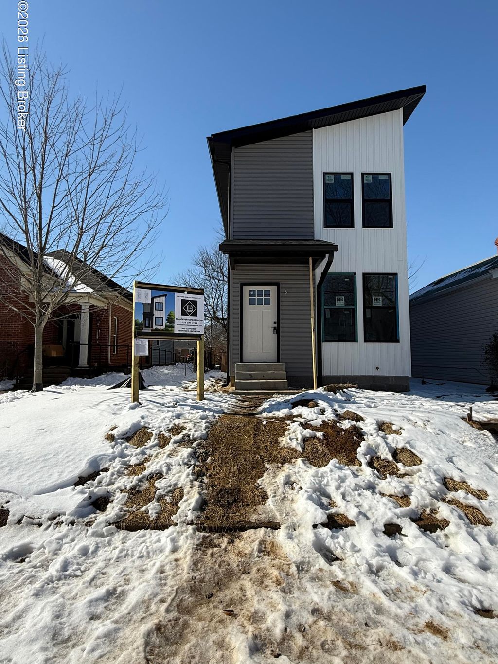 Photo of 1440 S 32nd St, Louisville, KY 40211 (MLS # 1708819)