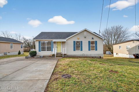 Photo of 171 W Owen St, Eminence, KY 40019 (MLS # 1710070)