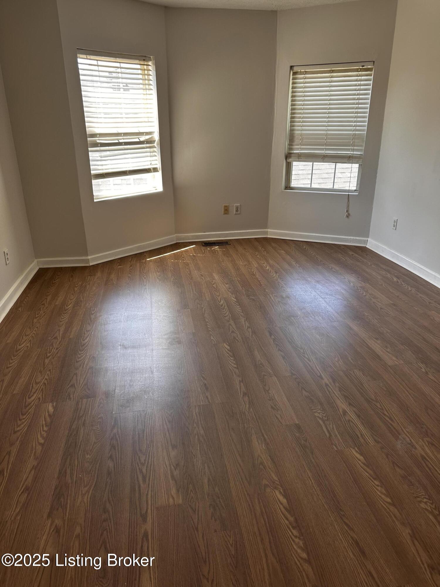 2325 Bolling Ave, Louisville, Kentucky image 8