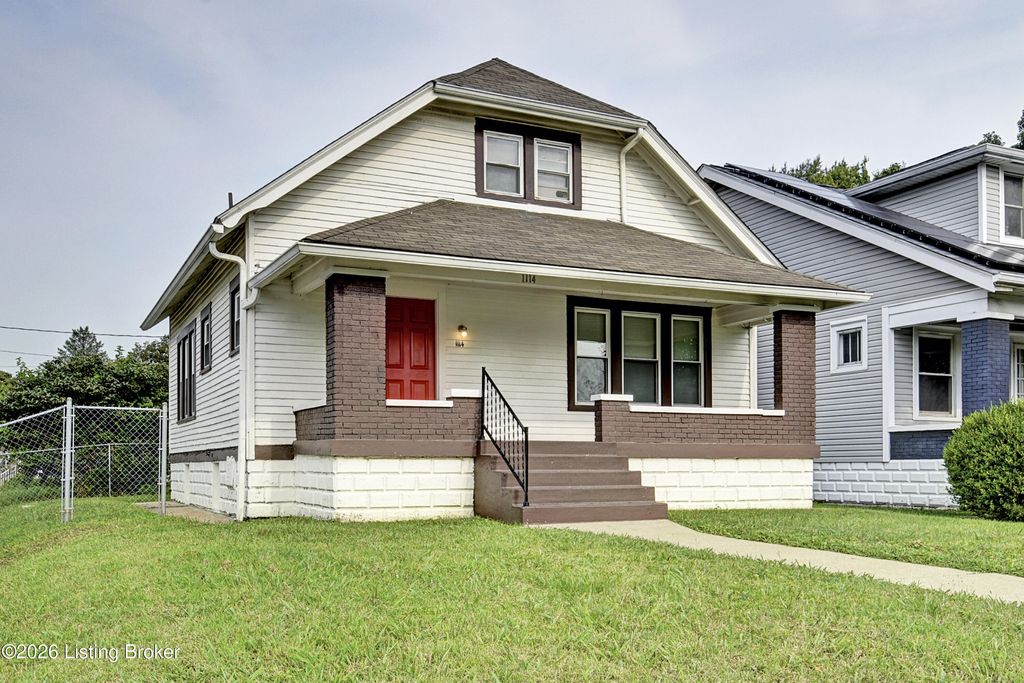 Photo of 1114 Cecil Ave, Louisville, KY 40211 (MLS # 1709331)