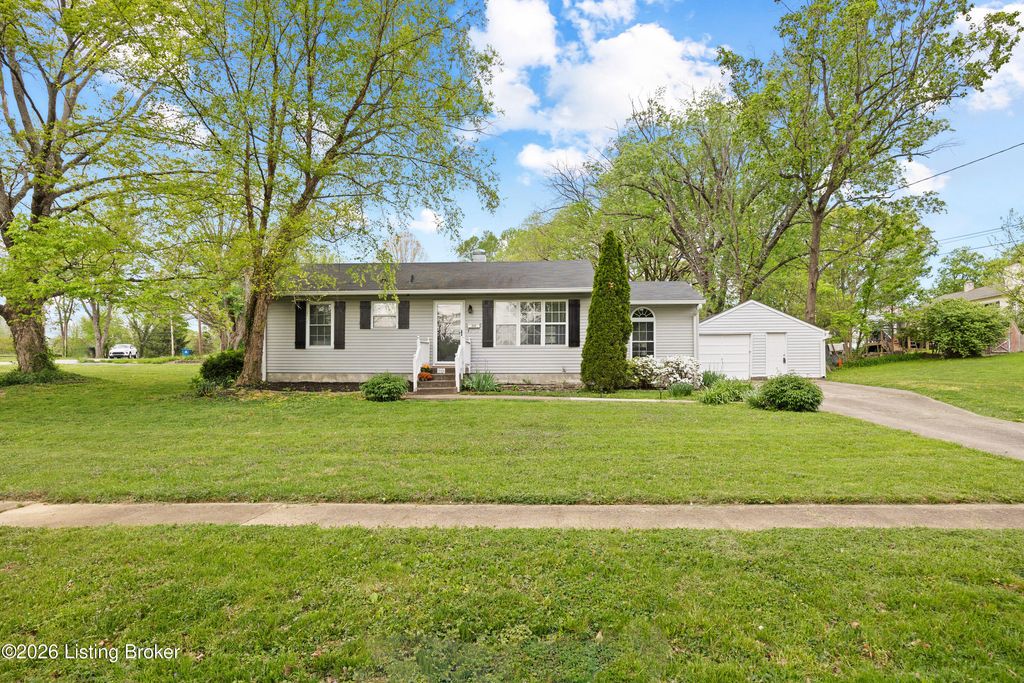 Photo of 316 Glen Rd, Louisville, KY 40243 (MLS # 1714562)