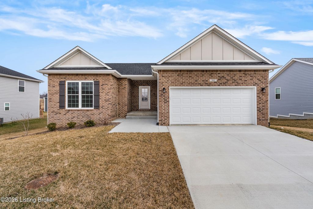 Photo of 505 Ashwood Ave, Elizabethtown, KY 42701 (MLS # 1713764)