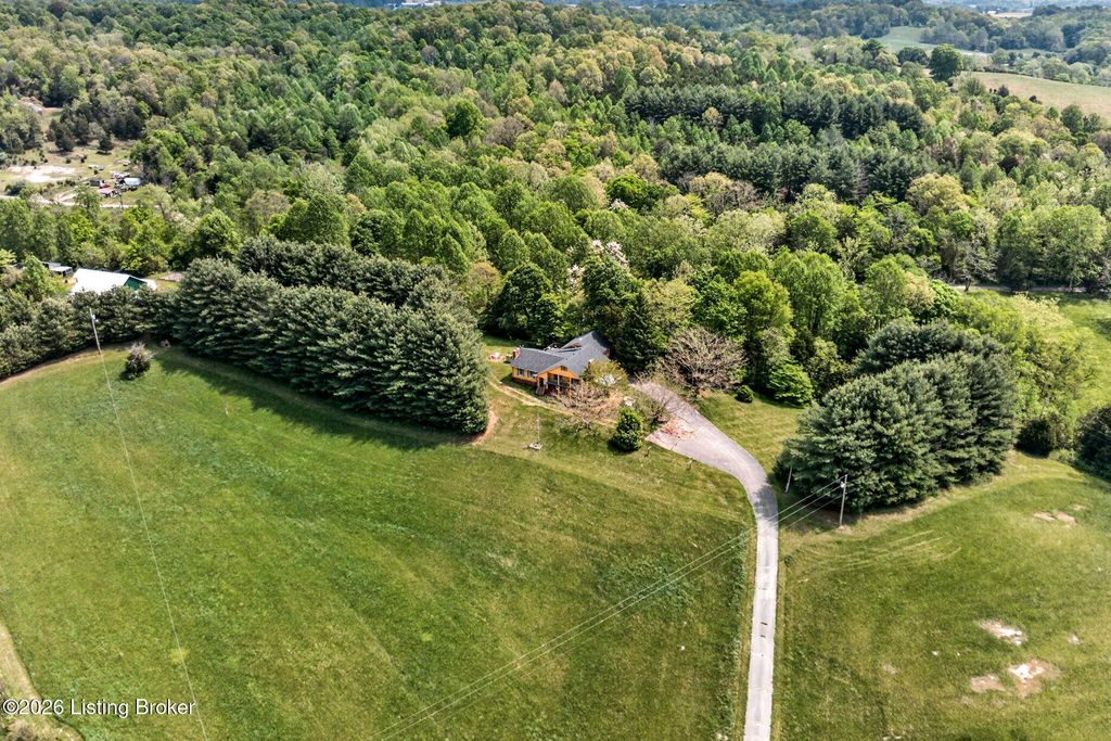 Photo of 730 Mount Gilboa Rd, Campbellsville, KY 42718 (MLS # 1715825)