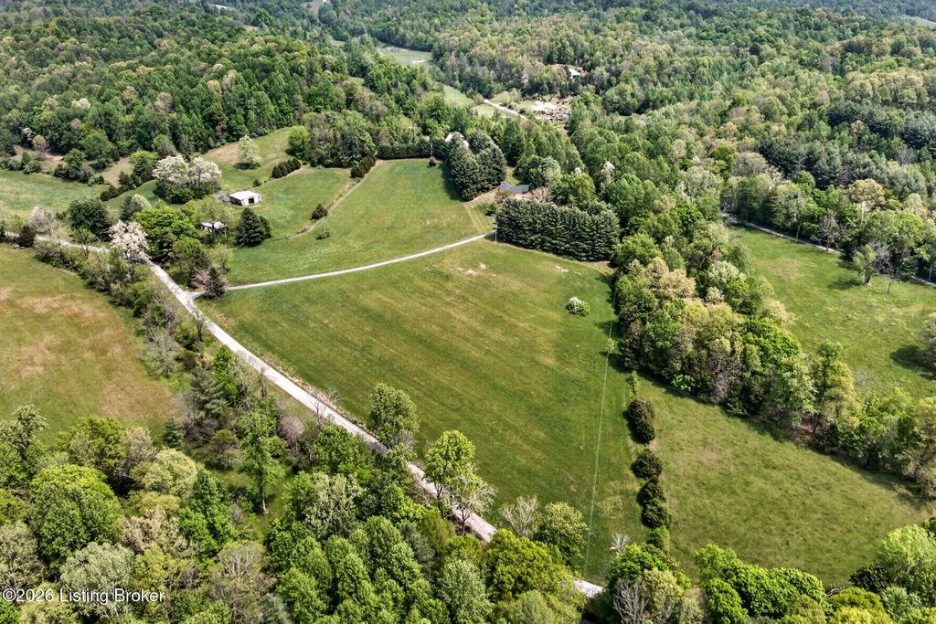 Photo of 730 Mount Gilboa Rd, Campbellsville, KY 42718 (MLS # 1715825)