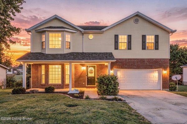 2262 CLEARWATER DR, LAWRENCEBURG, KY 40342 - Image f53e0fed838bbf7eca85fe678064cae9/2339699005