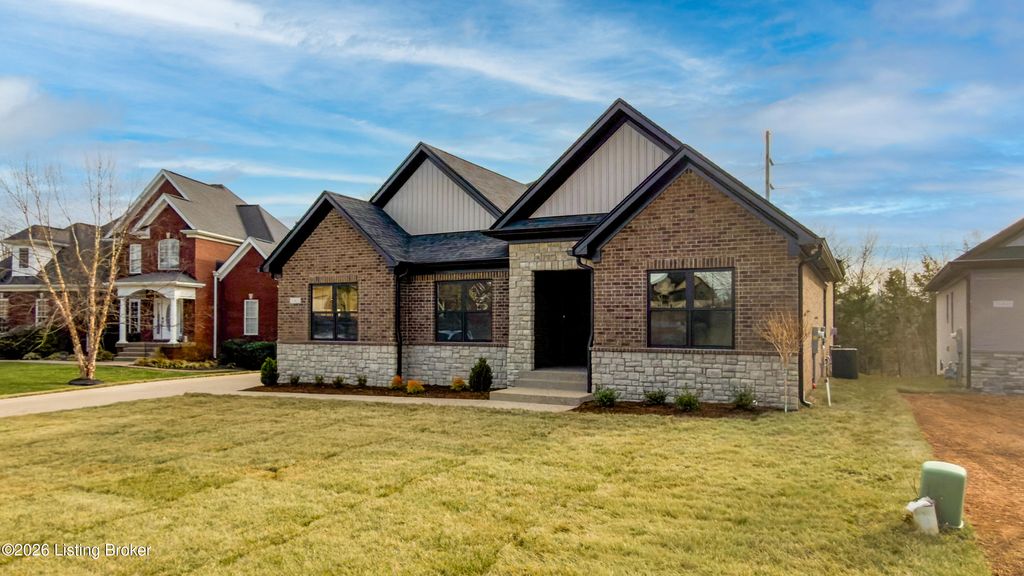 Photo of 10402 Martinside Dr, Louisville, KY 40291 (MLS # 1707023)