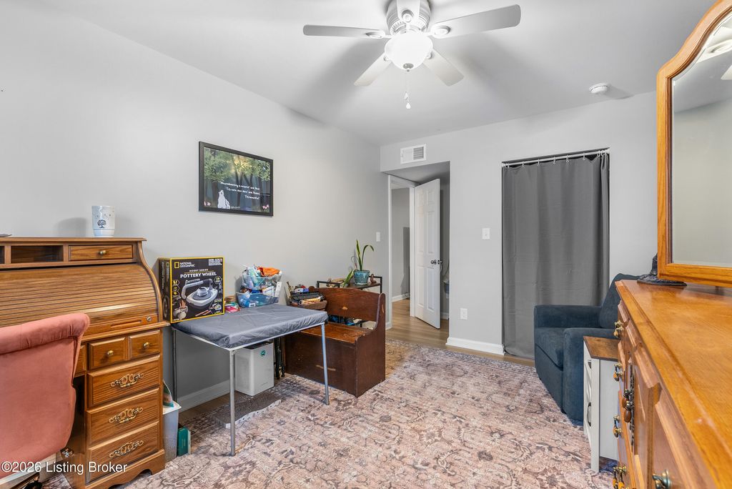 Photo of 333 E 4th St #A5, Frankfort, KY 40601 (MLS # 1706093)