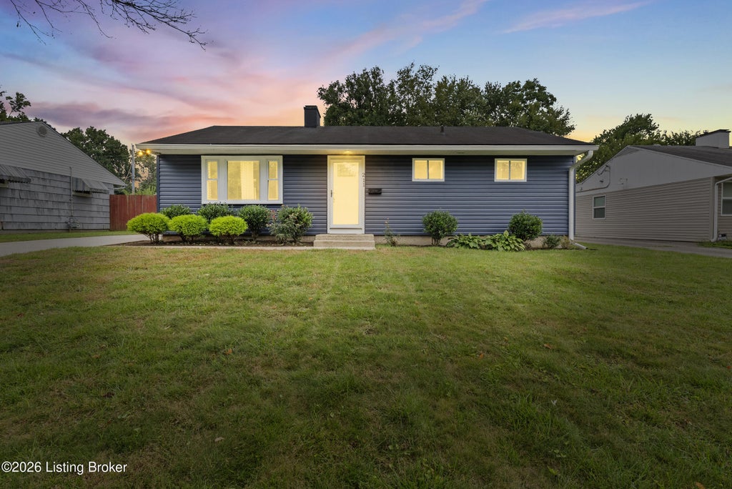 Photo of 211 Redding Rd, Louisville, KY 40218 (MLS # 1726964)