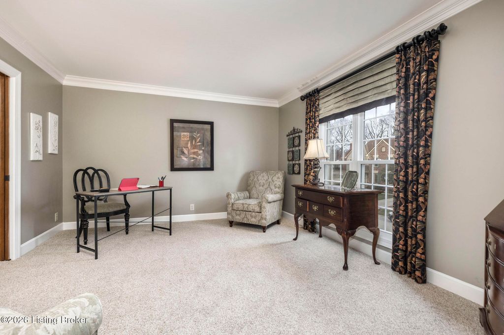 Photo of 1614 Night Hawk Ct, Louisville, KY 40223 (MLS # 1710749)