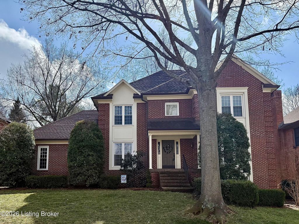 Photo of 1614 Night Hawk Ct, Louisville, KY 40223 (MLS # 1710749)