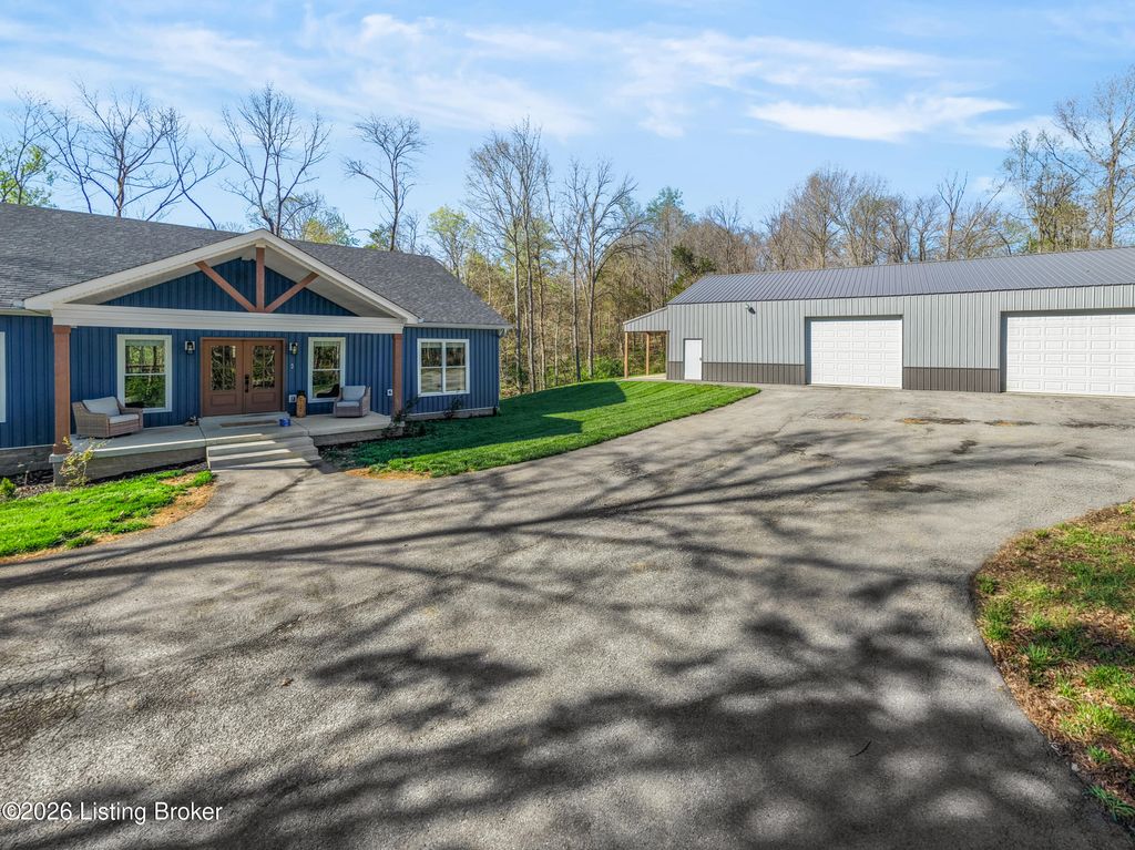 Photo of 273 Ramblin Rd, Mt Washington, KY 40047 (MLS # 1713647)