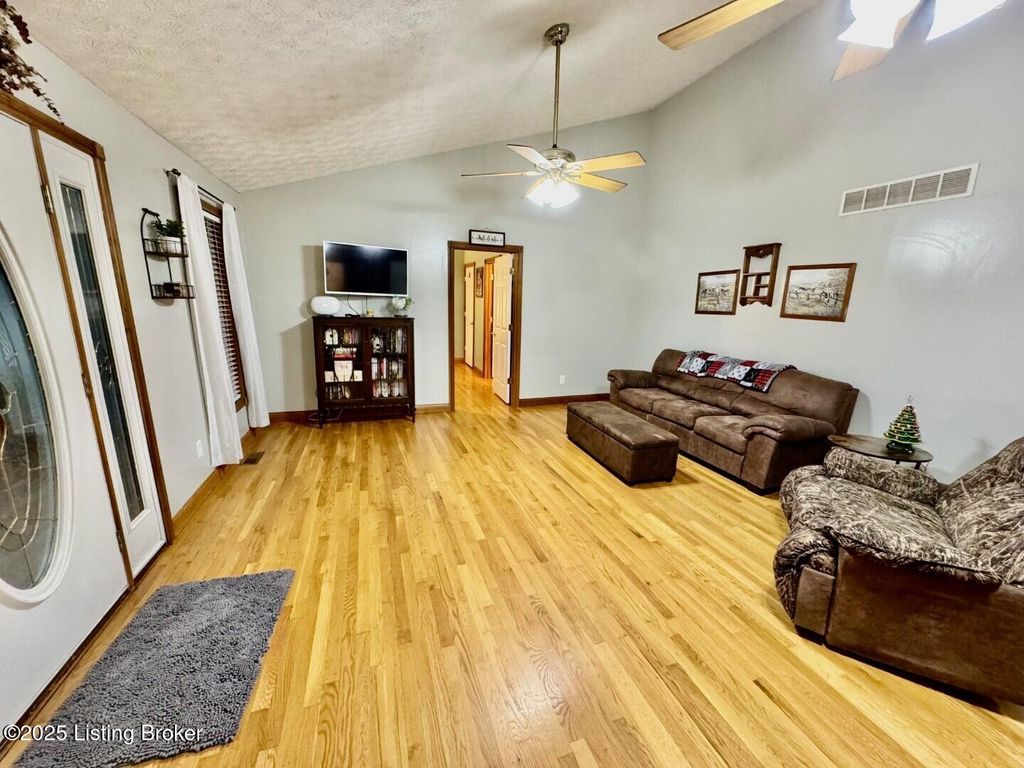 Photo of 851 McAfee Ln, Salvisa, KY 40372 (MLS # 1705713)