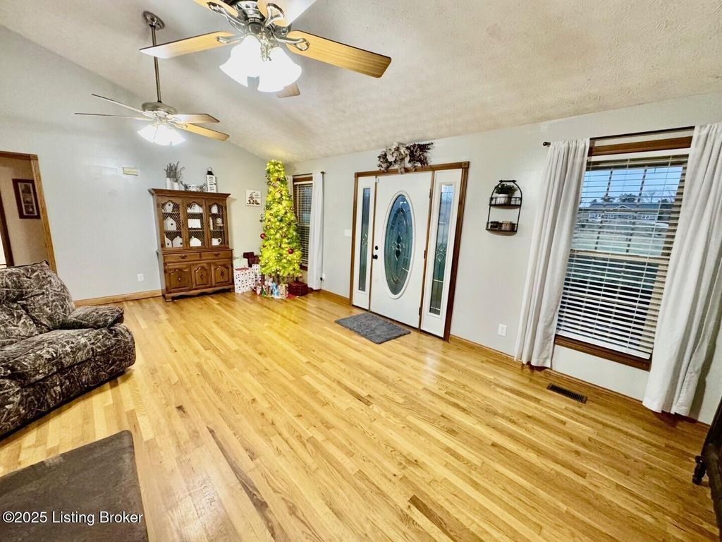 Photo of 851 McAfee Ln, Salvisa, KY 40372 (MLS # 1705713)