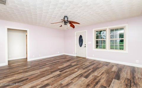 Tiny photo for 92 Venetia Dr, Willisburg, KY 40078 (MLS # 1728939)