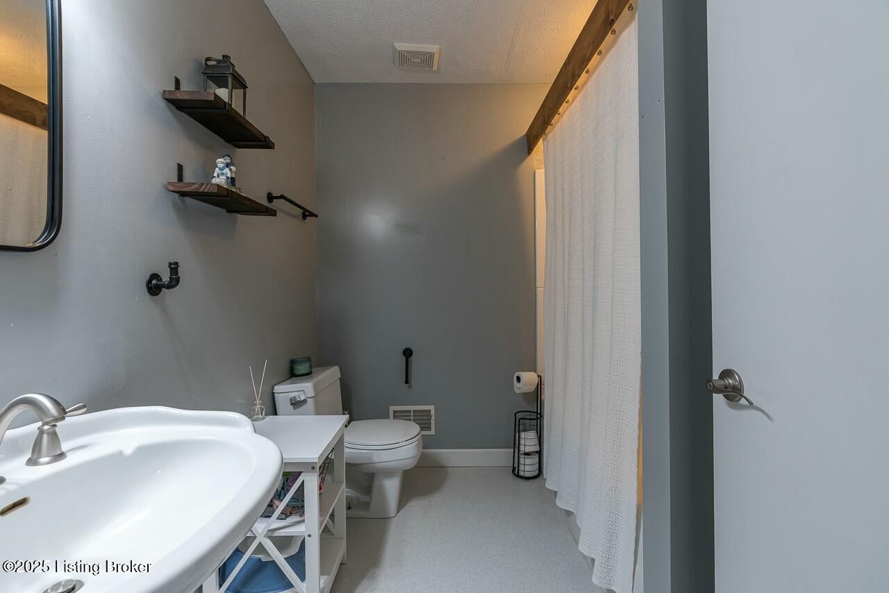 225 Richardson Landing Rd, Payneville, Kentucky image 14