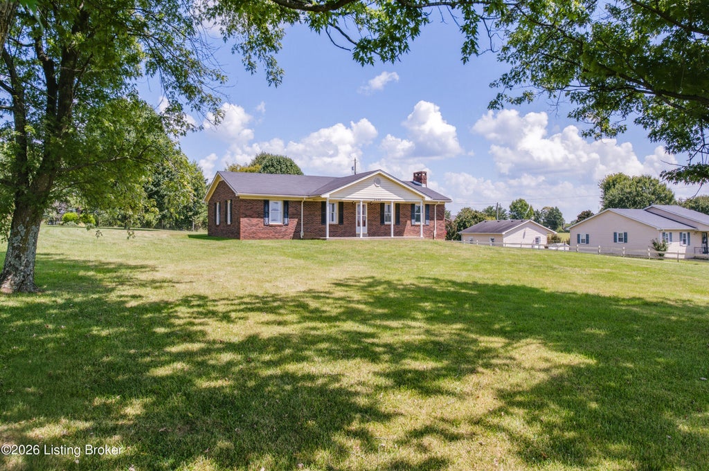 Photo of 2440 Bardstown Rd, Springfield, KY 40069 (MLS # 1728320)