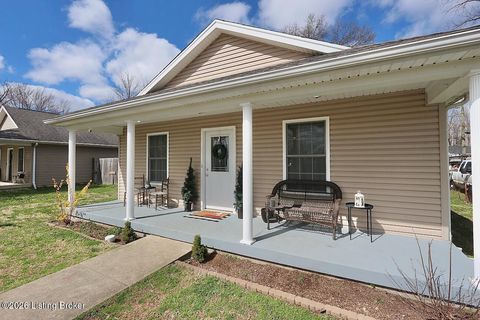 Photo of 1042 Avondale Ct, Jeffersonville, IN 47130 (MLS # 1711762)