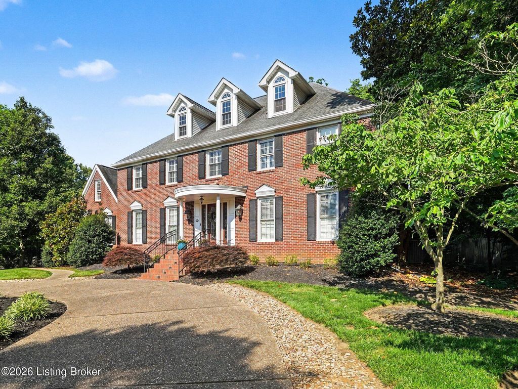 Photo of 312 S Lyndon Ln, Louisville, KY 40222 (MLS # 1723008)