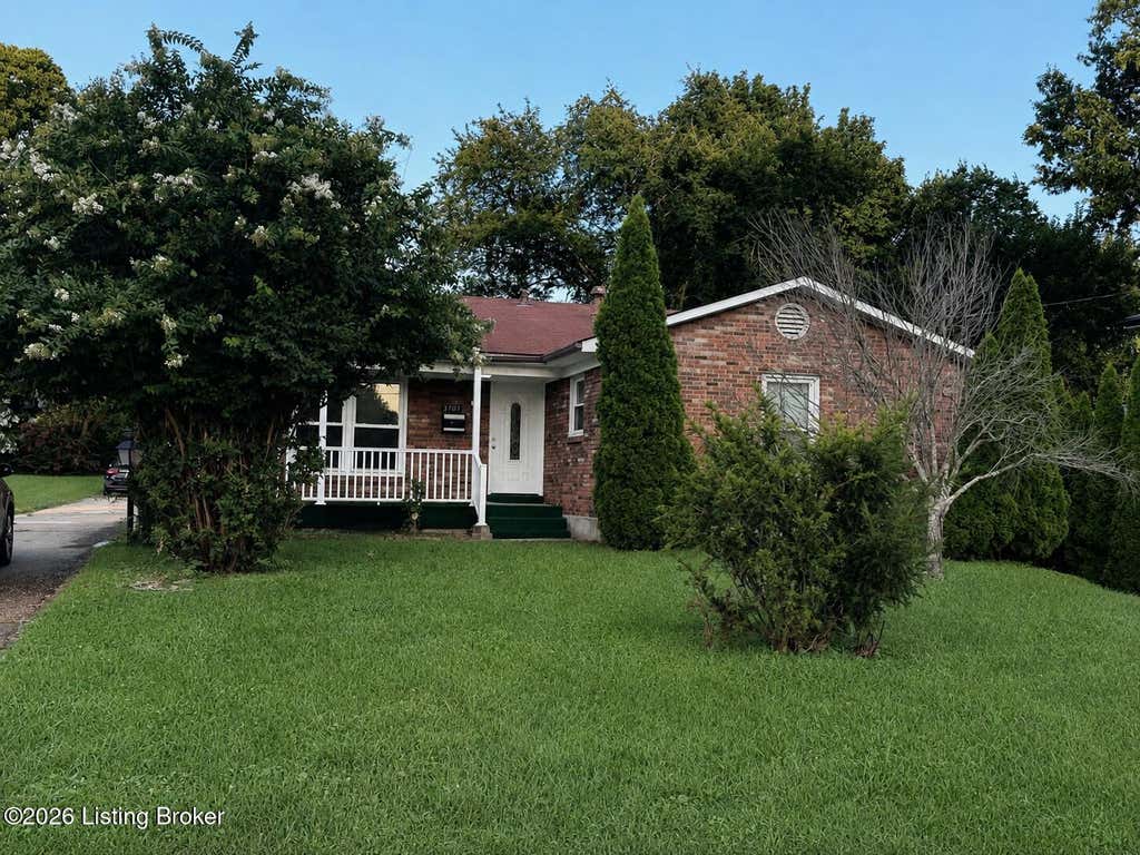 Photo of 3707 Montclair Ave, Louisville, KY 40218 (MLS # 1725134)