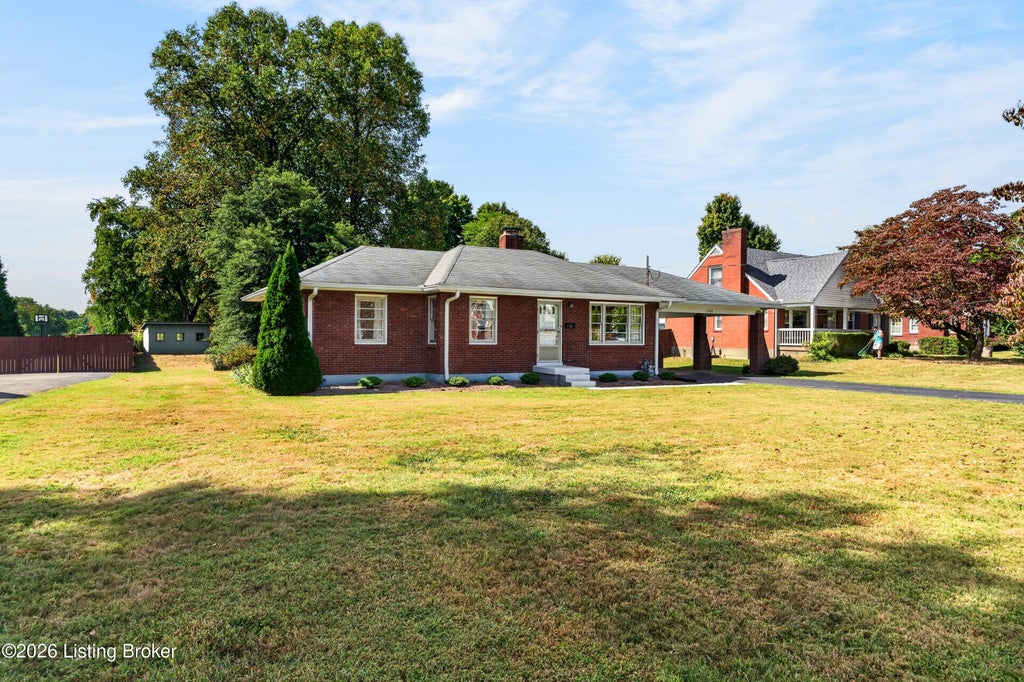 Photo of 1500 Herr Ln, Louisville, KY 40222 (MLS # 1730270)