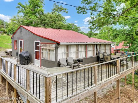 Photo of 156 Skyline Dr, Clarkson, KY 42726 (MLS # 1708137)