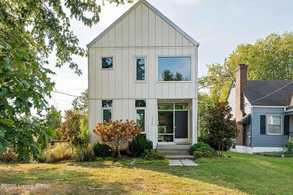 Photo of 1210 Ellison Ave, Louisville, KY 40204 (MLS # 1729476)
