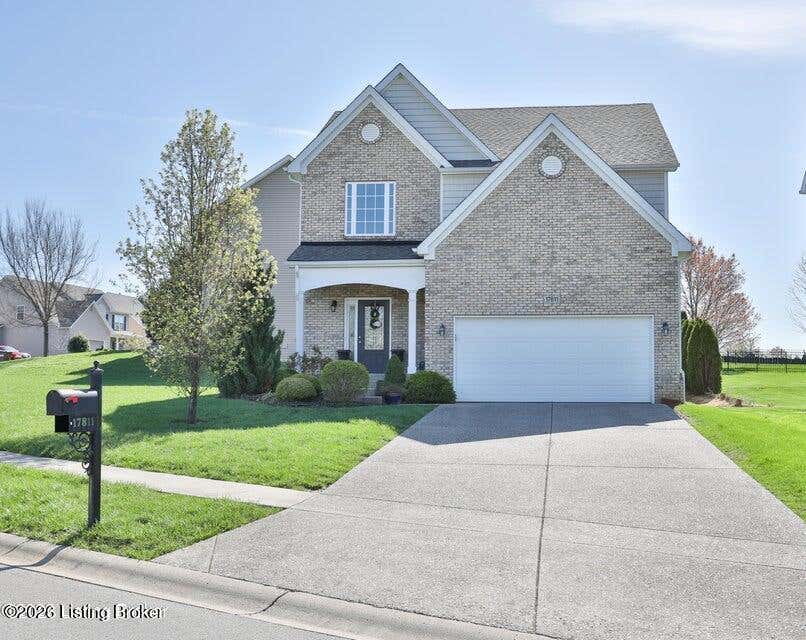 Photo of 17811 Birch Bend Cir, Louisville, KY 40023 (MLS # 1719839)