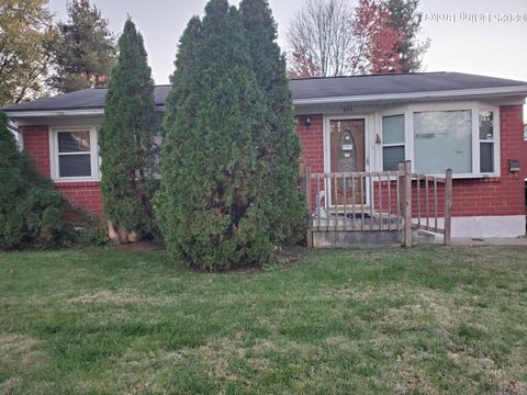 Photo of 634 Edith Rd, Louisville, KY 40206 (MLS # 1702482)
