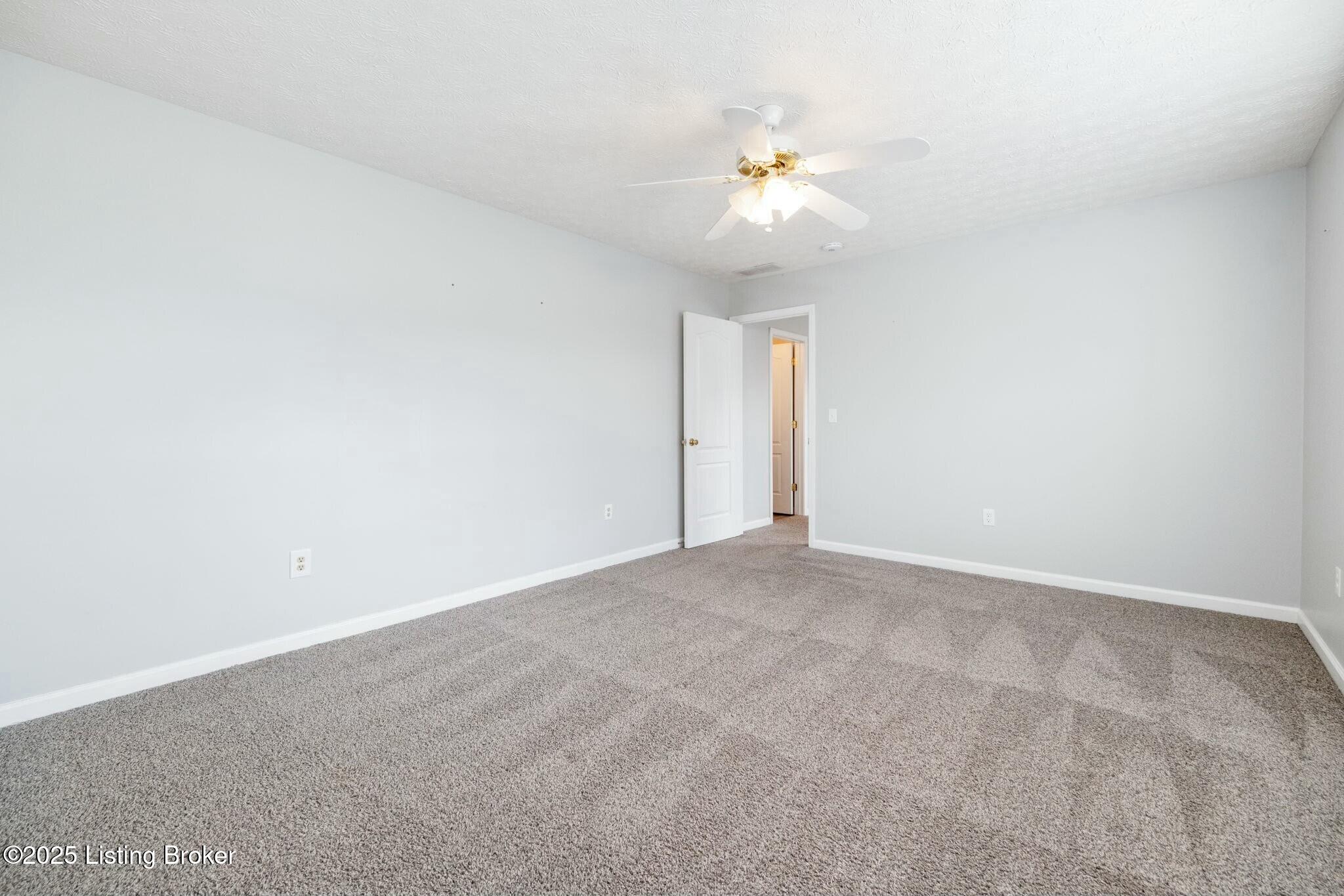 309 Bridlewood Ave, Shelbyville, Kentucky image 42