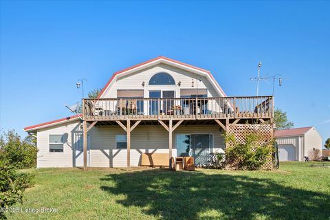 Photo of 355 Watkins Ln, Pleasureville, KY 40057 (MLS # 1701209)