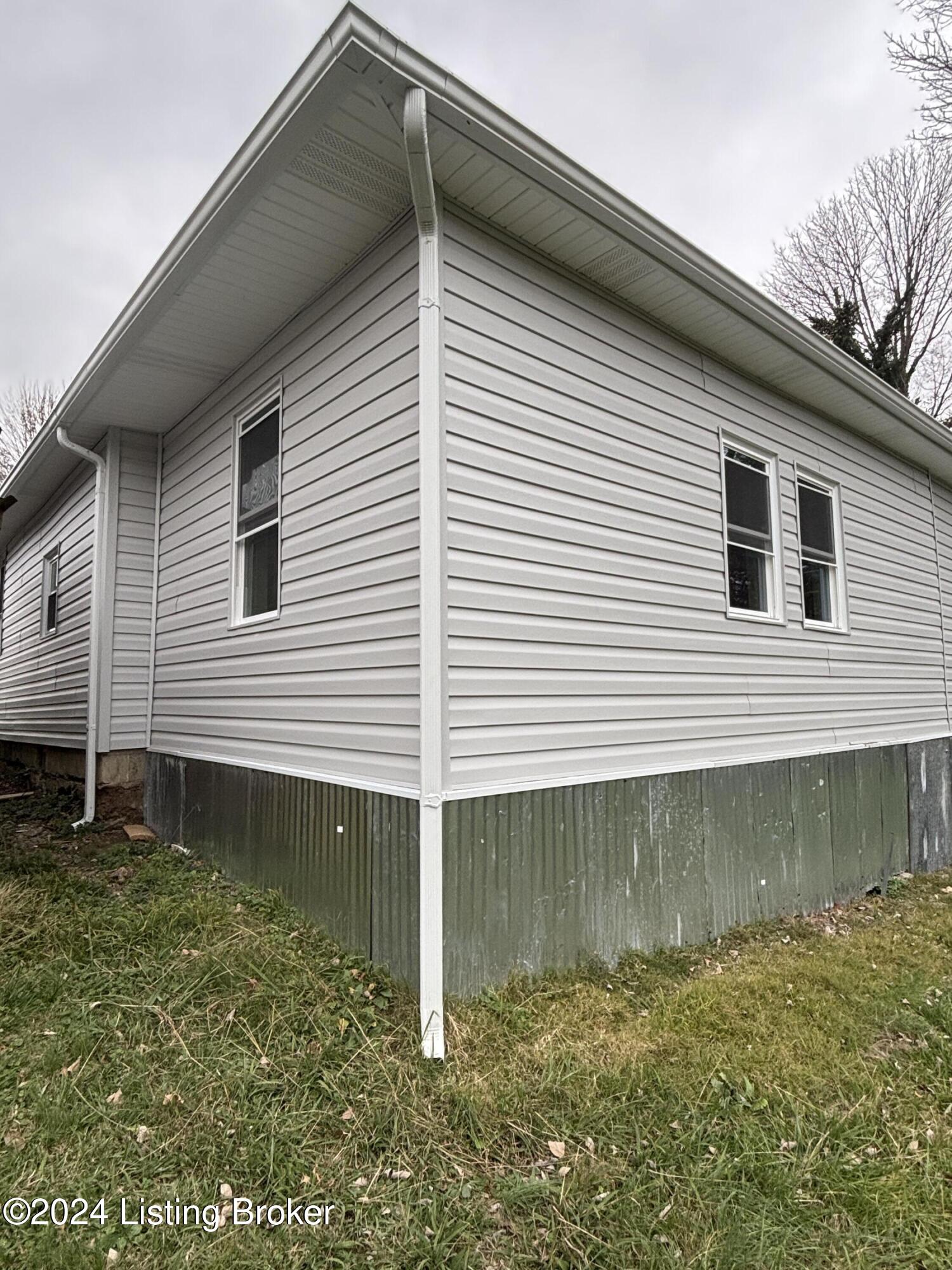315 Taylor Blvd, Campbellsville, Kentucky image 2