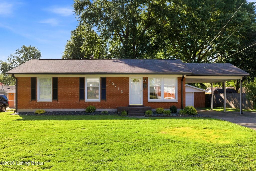 Photo of 10713 Emma Jean Way, Louisville, KY 40272 (MLS # 1717584)