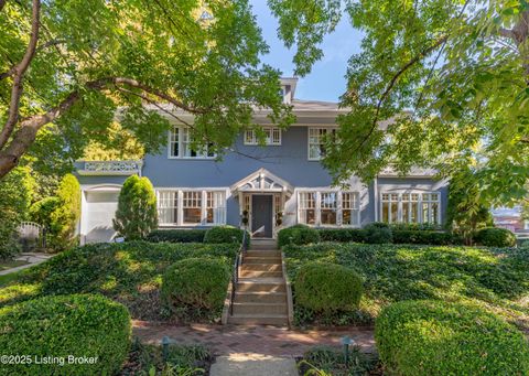 Photo of 1061 Everett Ave, Louisville, KY 40204 (MLS # 1701136)