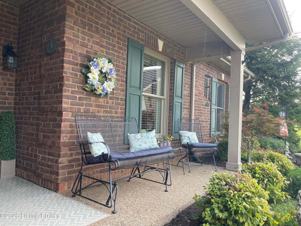 Photo of 36 Trace Ln, Shelbyville, KY 40065 (MLS # 1724295)