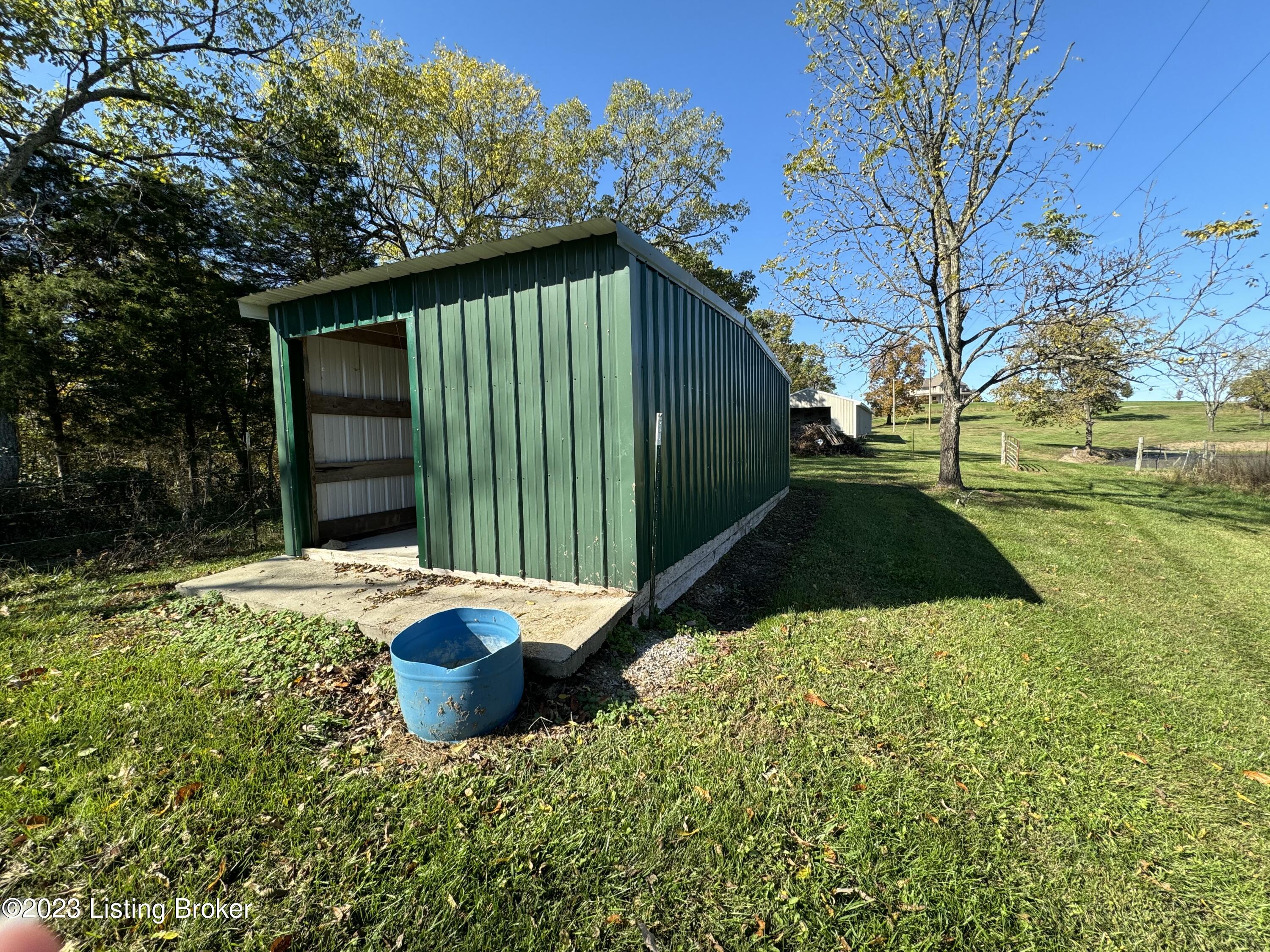 8 N Hwy 227, Worthville, Pennsylvania image 12