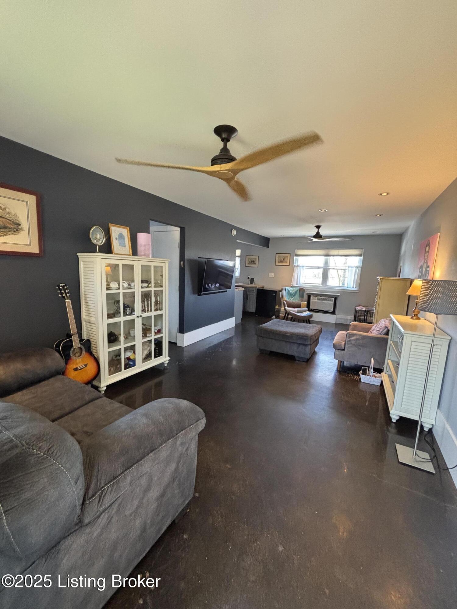 198 Crescent Ave #9, Louisville, Kentucky image 5