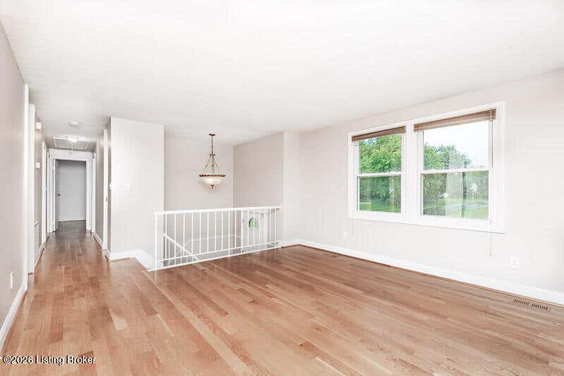 Photo of 4212 Shenandoah Dr, Louisville, KY 40241 (MLS # 1726233)