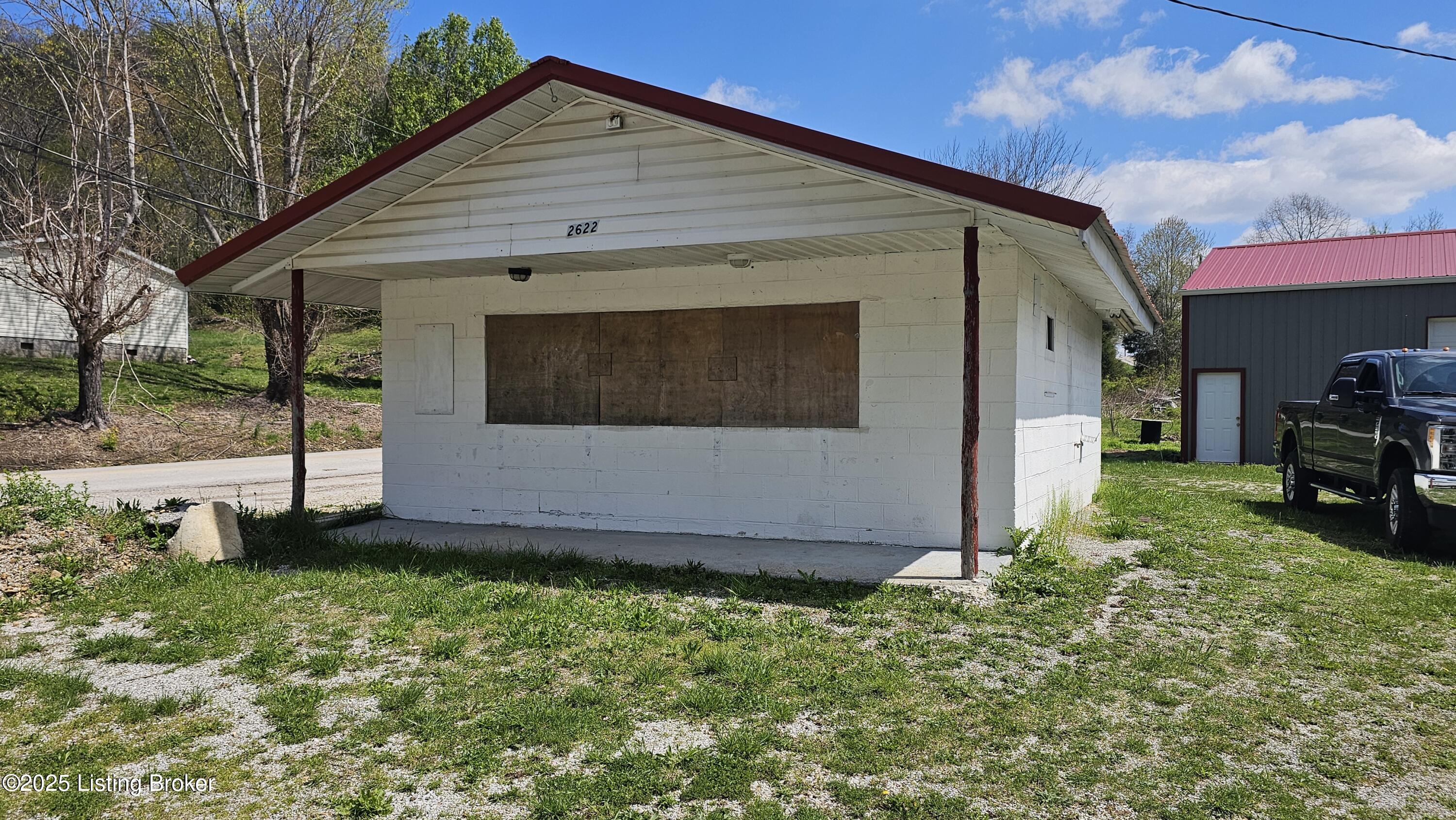 2622 Ky 198, Middleburg, Pennsylvania image 2