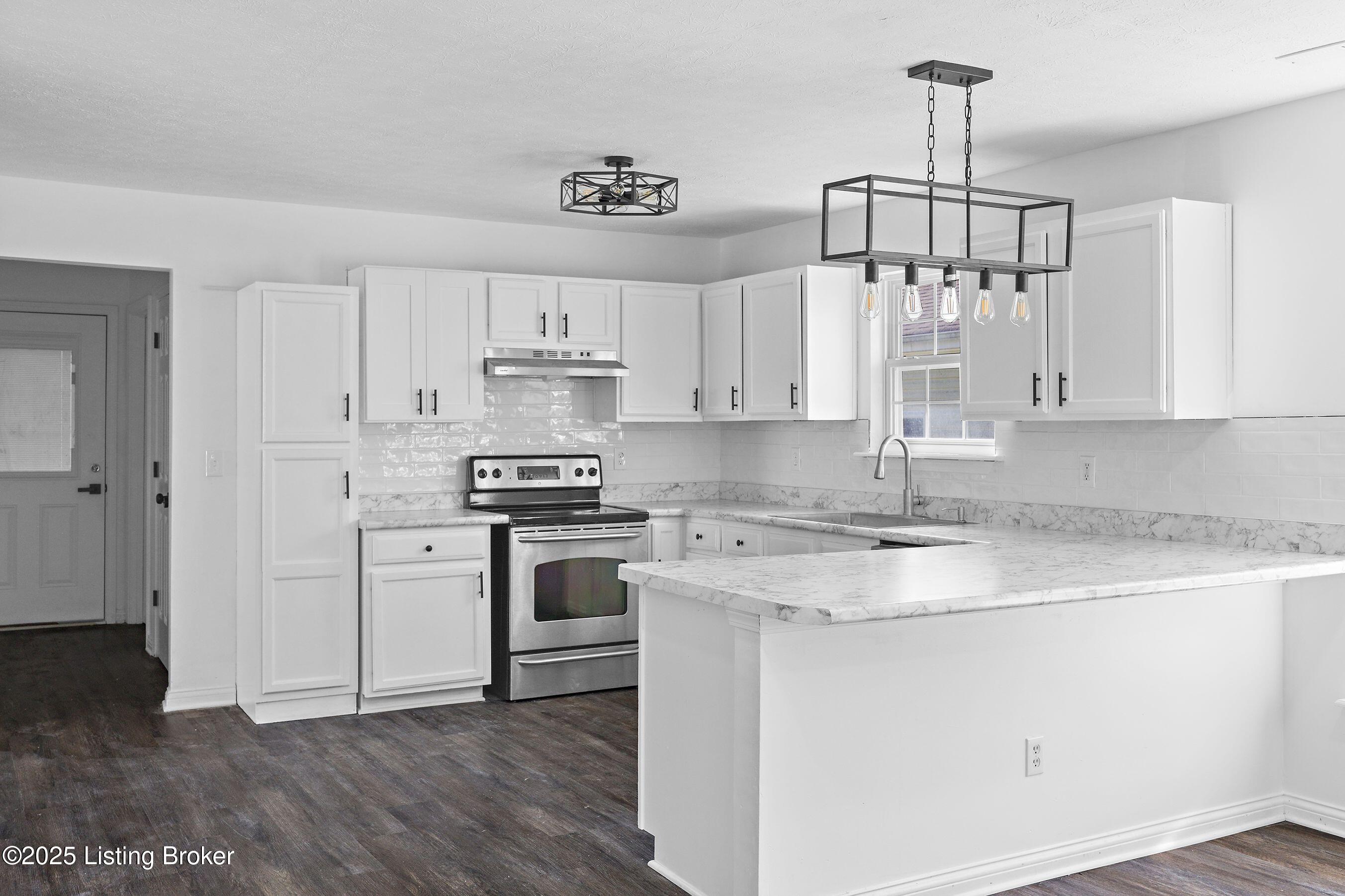 9808 Williamsborough Ln, Louisville, Pennsylvania image 11