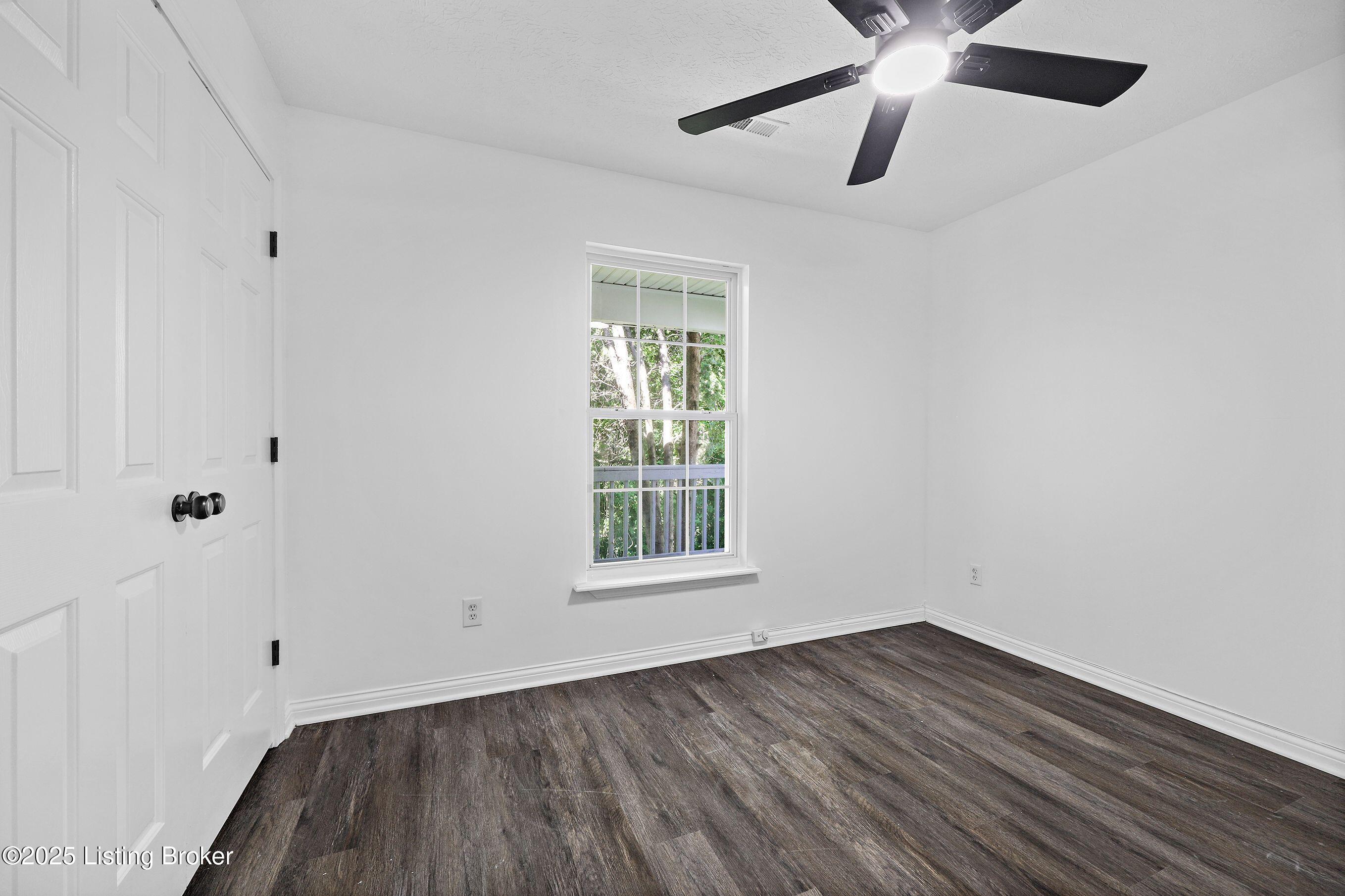 9808 Williamsborough Ln, Louisville, Pennsylvania image 19