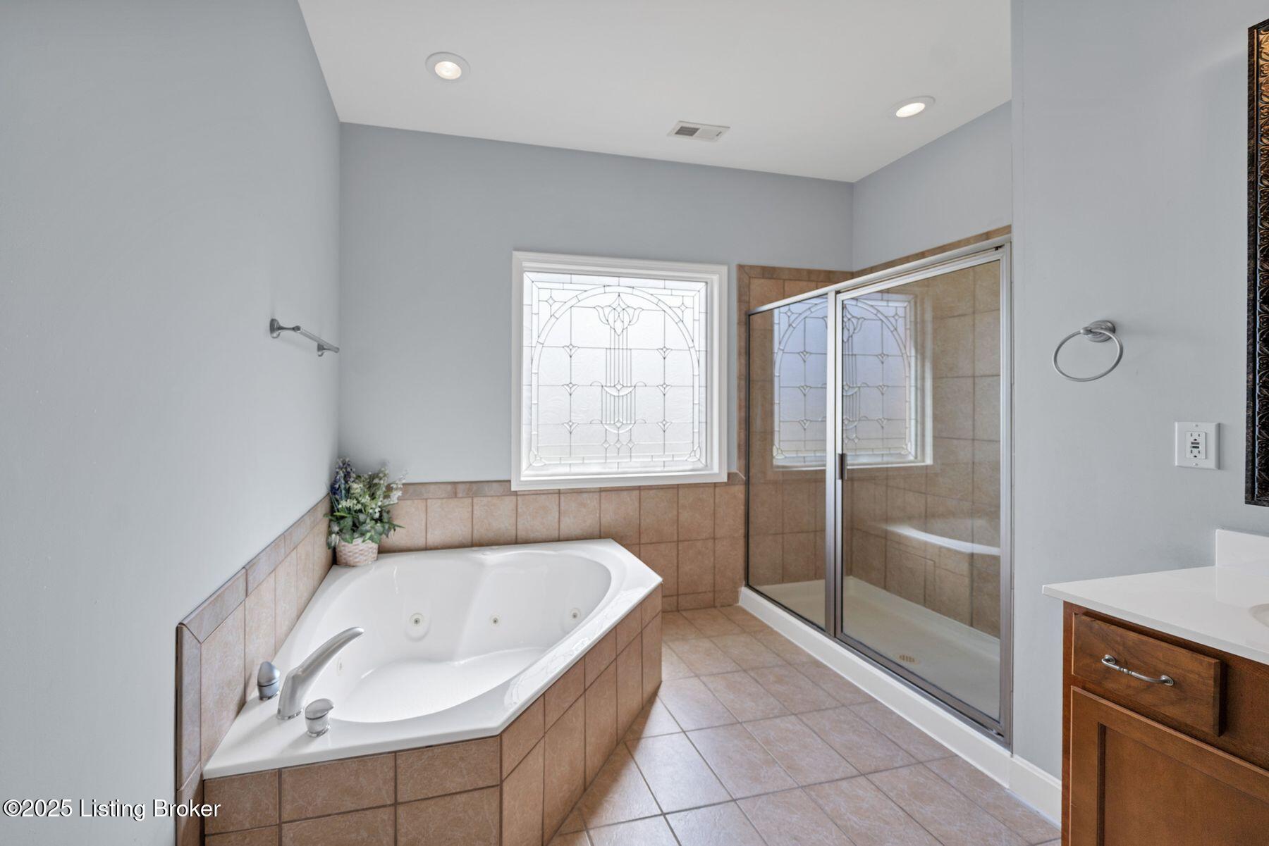 2504 Garrett Point Rd, La Grange, Kentucky image 27