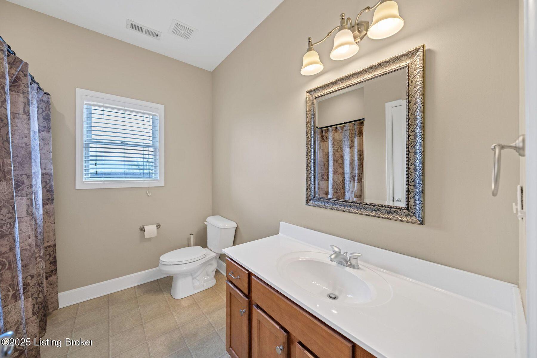 2504 Garrett Point Rd, La Grange, Kentucky image 31