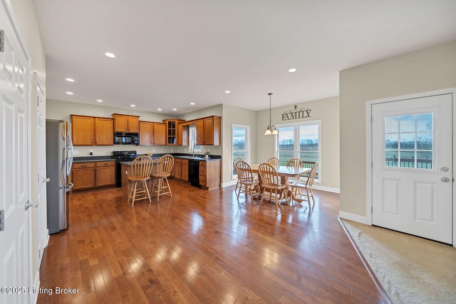 2504 Garrett Point Rd, La Grange, Kentucky image 15