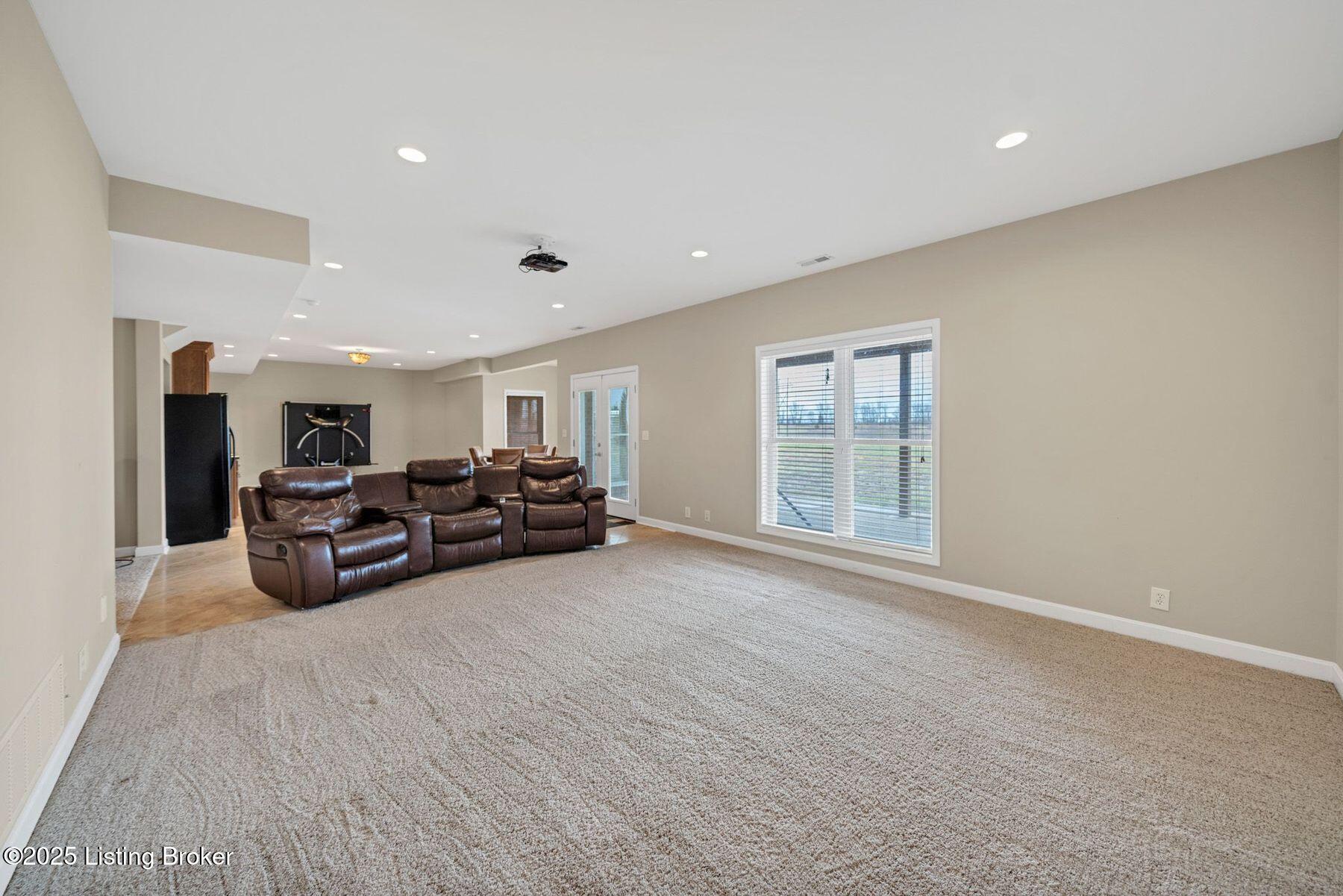 2504 Garrett Point Rd, La Grange, Kentucky image 41