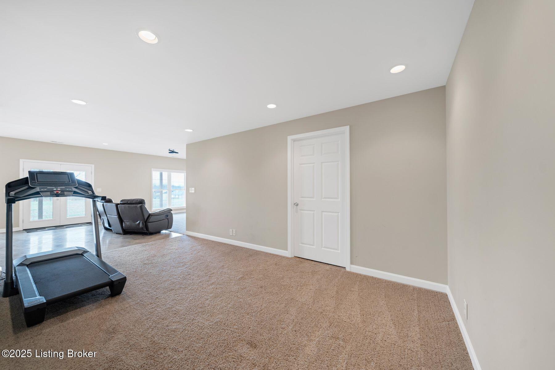 2504 Garrett Point Rd, La Grange, Kentucky image 37